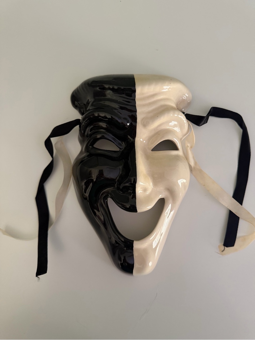 Vintage Hand Painted Ceramic Black and White Mardi Gras Mask New Orleans Signed